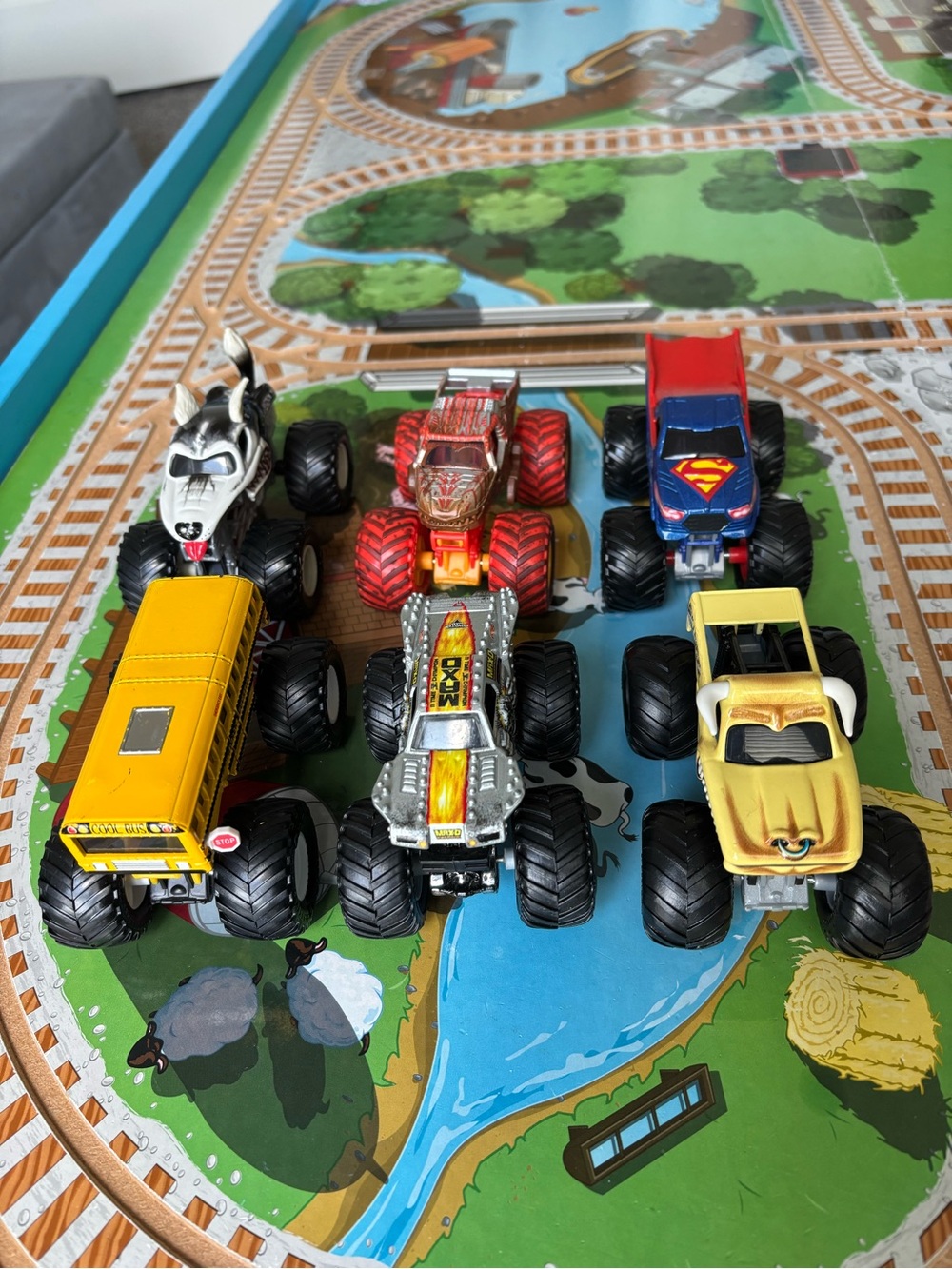 Monster Jam Trucks 1:64 Bundle of Six